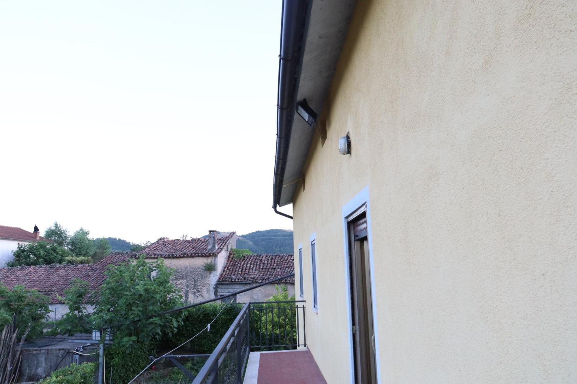 Ligustro Home Laino Borgo Buitenkant foto